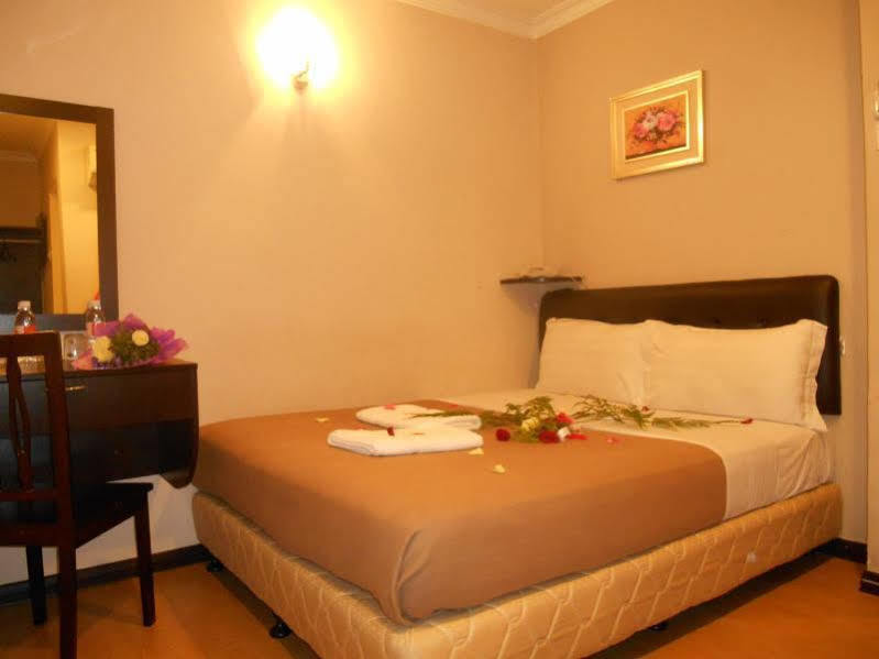 נילאי Sai Villa Hotel Near Klia & Klia2 מראה חיצוני תמונה