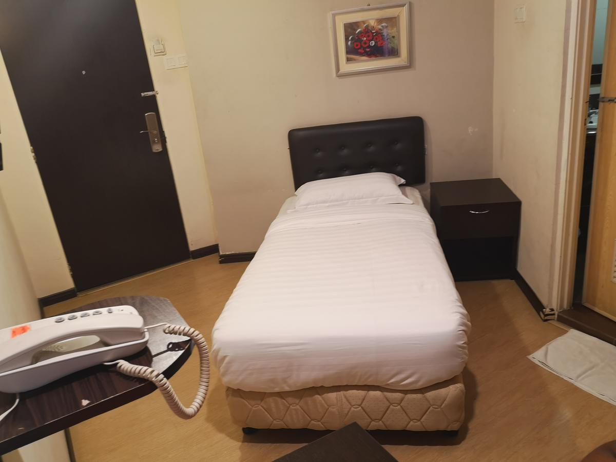 נילאי Sai Villa Hotel Near Klia & Klia2 מראה חיצוני תמונה