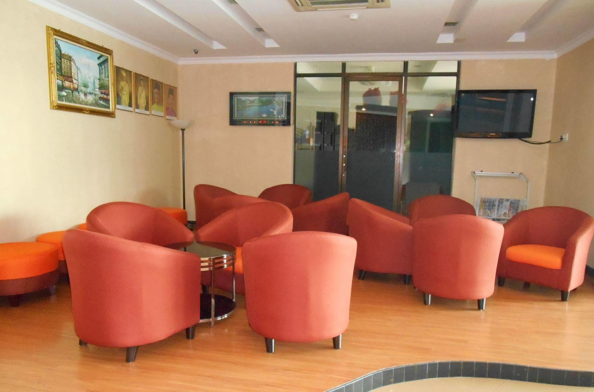 נילאי Sai Villa Hotel Near Klia & Klia2 מראה חיצוני תמונה